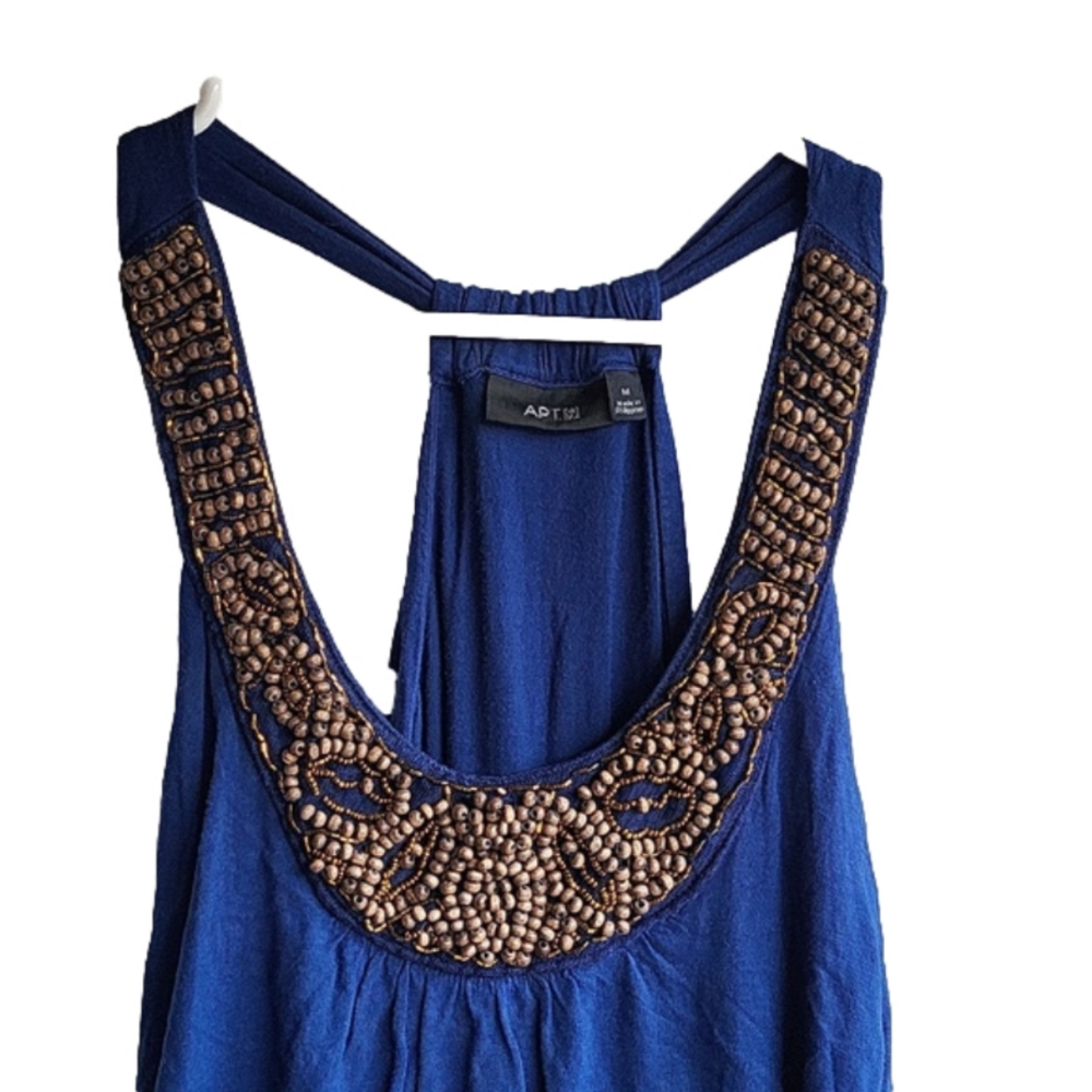 Sassy date-night dress for an evening of fun! Size M